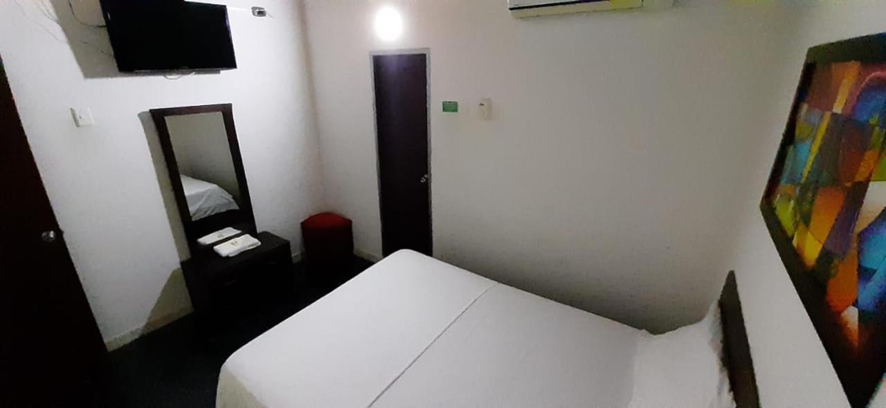Acapulco Hotel 4*